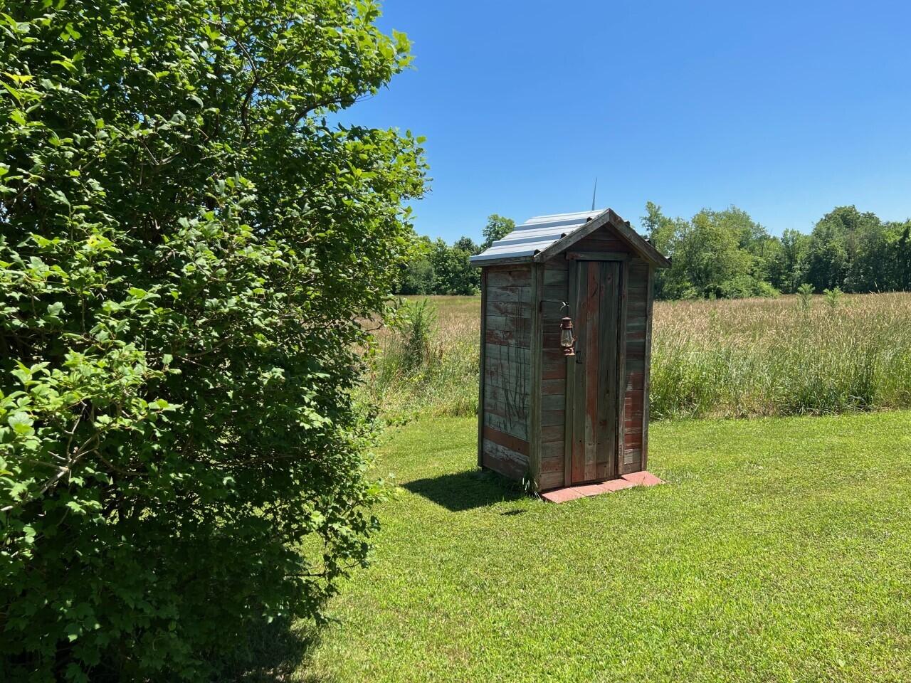 3951 Waldron Road North Adams, MI 49262 - Photo 63 of 104 thumbnail_IMG_9737