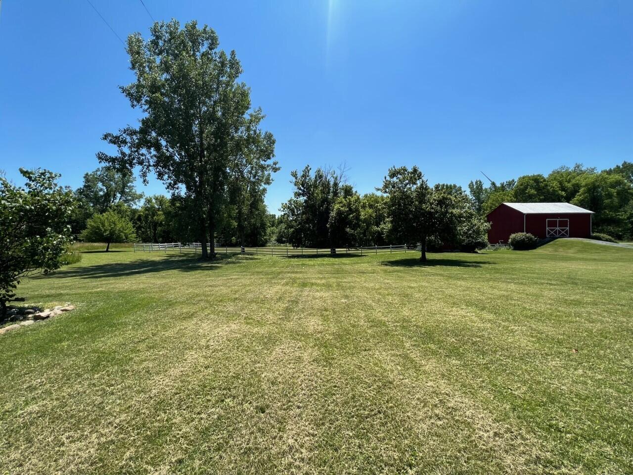 3951 Waldron Road North Adams, MI 49262 - Photo 66 of 104 thumbnail_IMG_9746