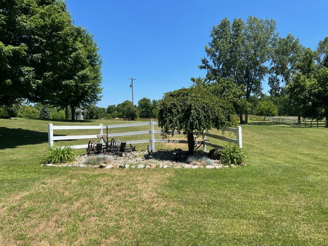 3951 Waldron Road North Adams, MI 49262 - Photo 73 of 104 thumbnail_IMG_9776