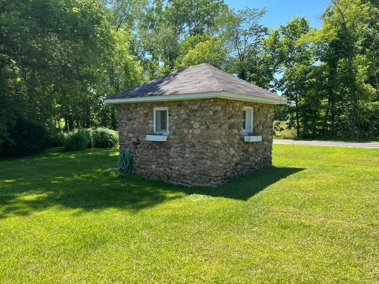 3951 Waldron Road North Adams, MI 49262 - Photo 74 of 104 thumbnail_IMG_9779