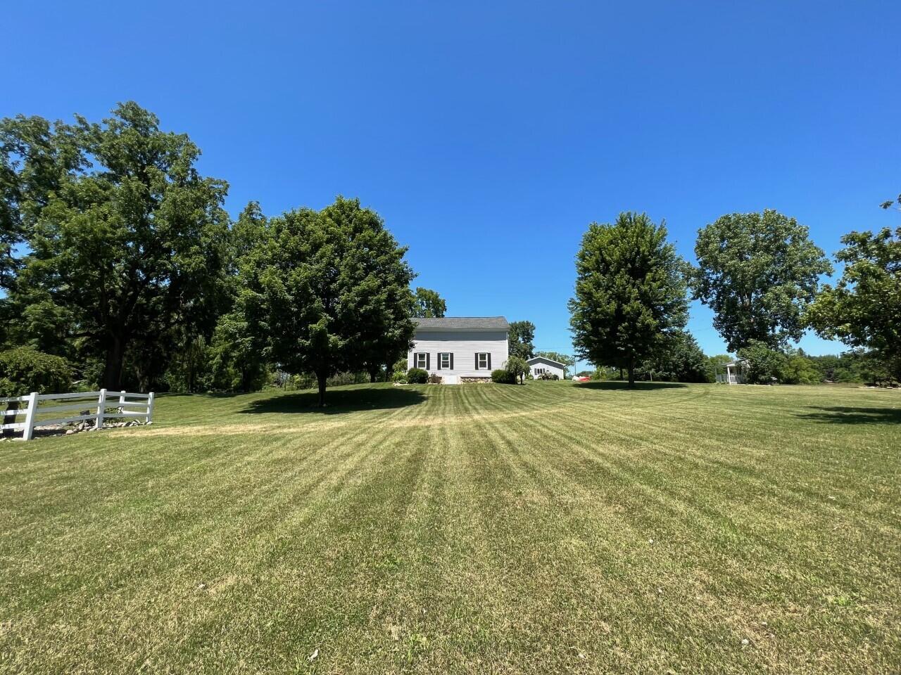 3951 Waldron Road North Adams, MI 49262 - Photo 8 of 104 thumbnail_IMG_9772