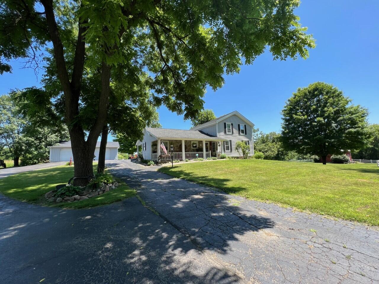 3951 Waldron Road North Adams, MI 49262 - Photo 9 of 104 thumbnail_IMG_9799