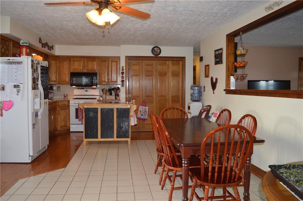 4382 Callahan Road South Vienna, OH 45369 - Photo 7 of 27