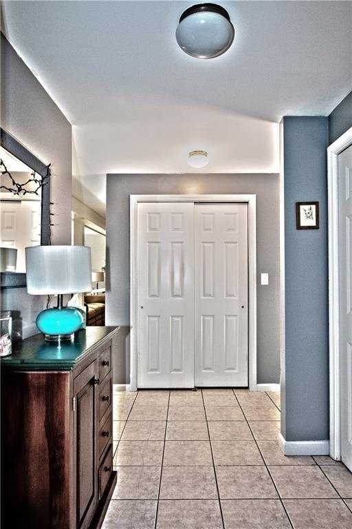 87 Whites Bridge Road Windham, ME 04062 - Photo 4 of 32 Hallway leading to the main home