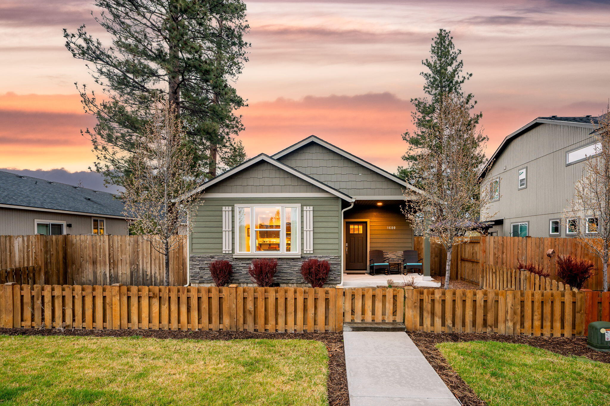 1680 McKinney Butte Road Sisters, OR 97759 - Photo 1 of 22 1-web-or-mls-3-25-26 1680 W McKinney But