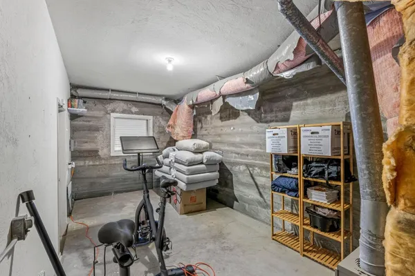 $988,888 | 3320 Robinson Drive, Oakland, CA 94602