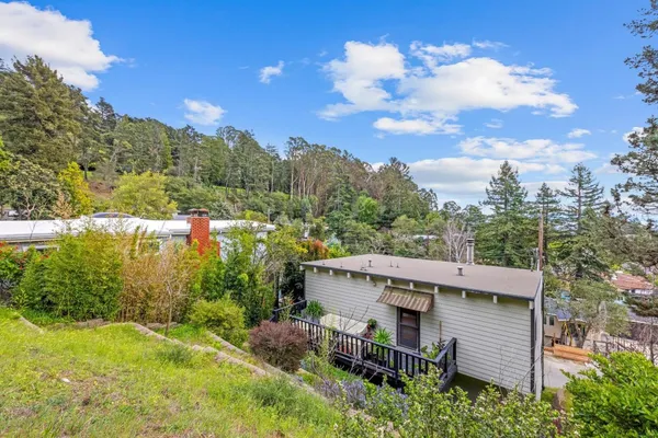 $988,888 | 3320 Robinson Drive, Oakland, CA 94602