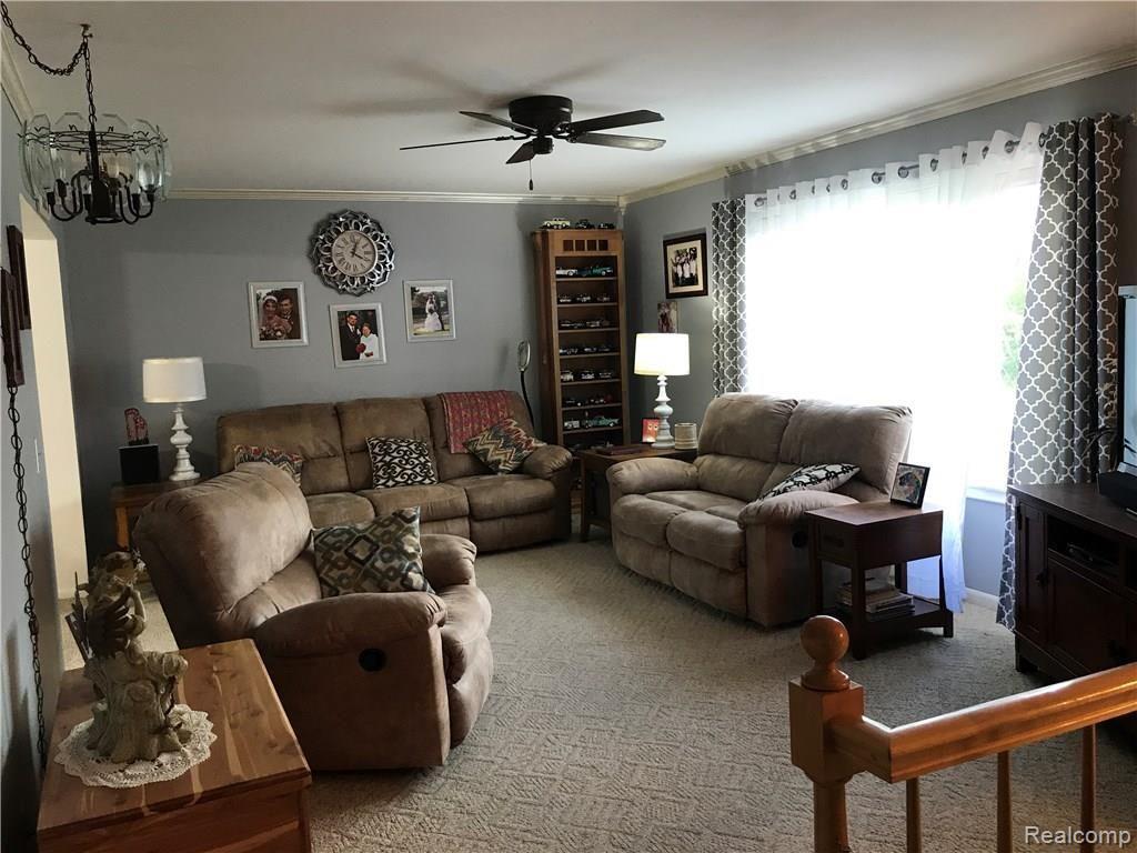 6043 Jefferson Road North Branch, MI 48461 - Photo 7 of 14 IMG_0256(1).JPG