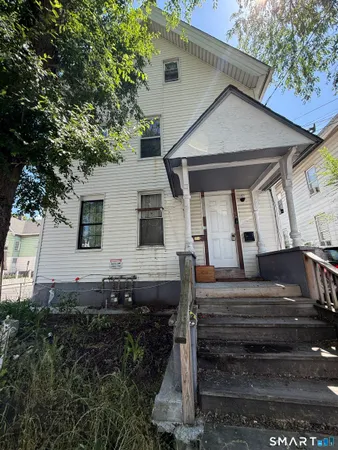 $2,400 | 295 Lloyd Street, Unit 2, New Haven, CT 06513