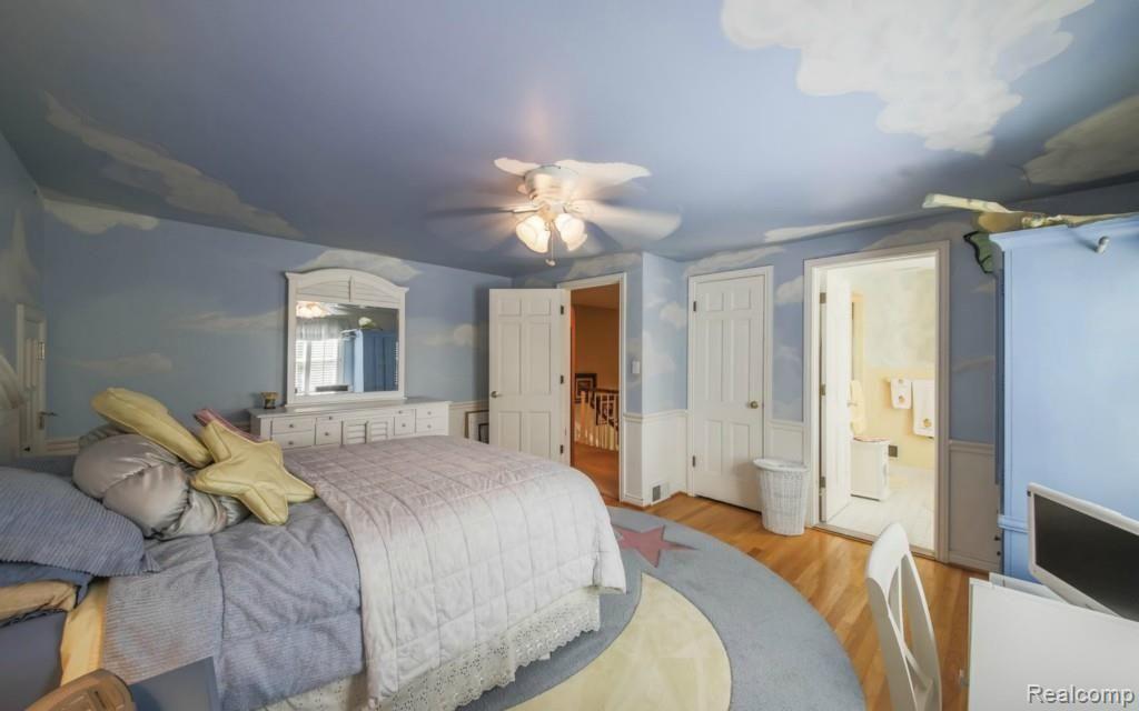 240 Touraine Road Grosse Pointe Farms, MI 48236 - Photo 23 of 50
