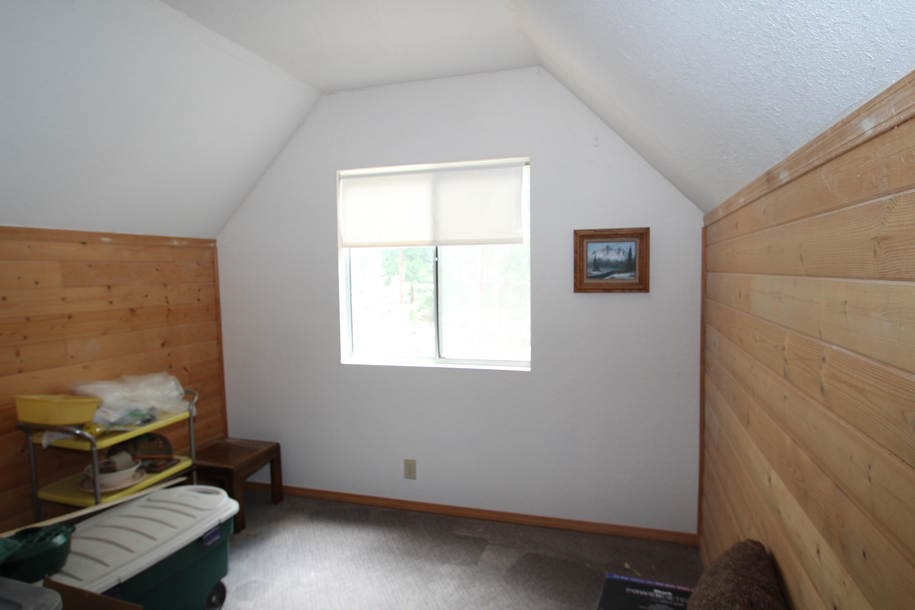 565 Trail End Drive Springville, CA 93265 - Photo 12 of 58 IMG_9583