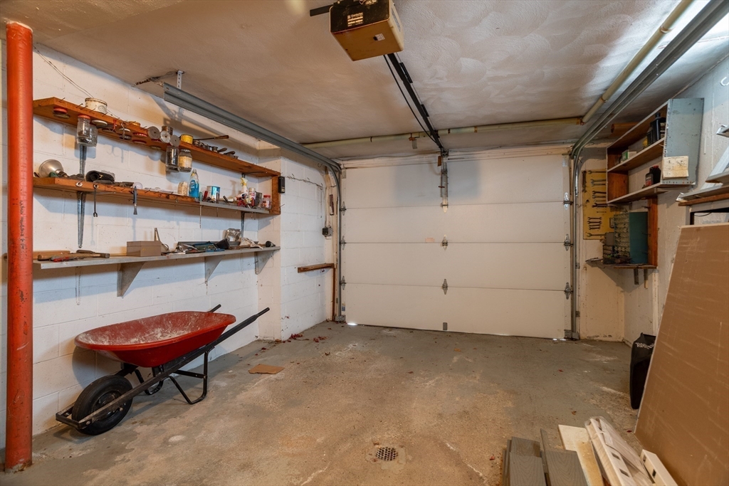 34 Robin Road Worcester, MA 01604 - Photo 31 of 42 a view of a storage & utility room