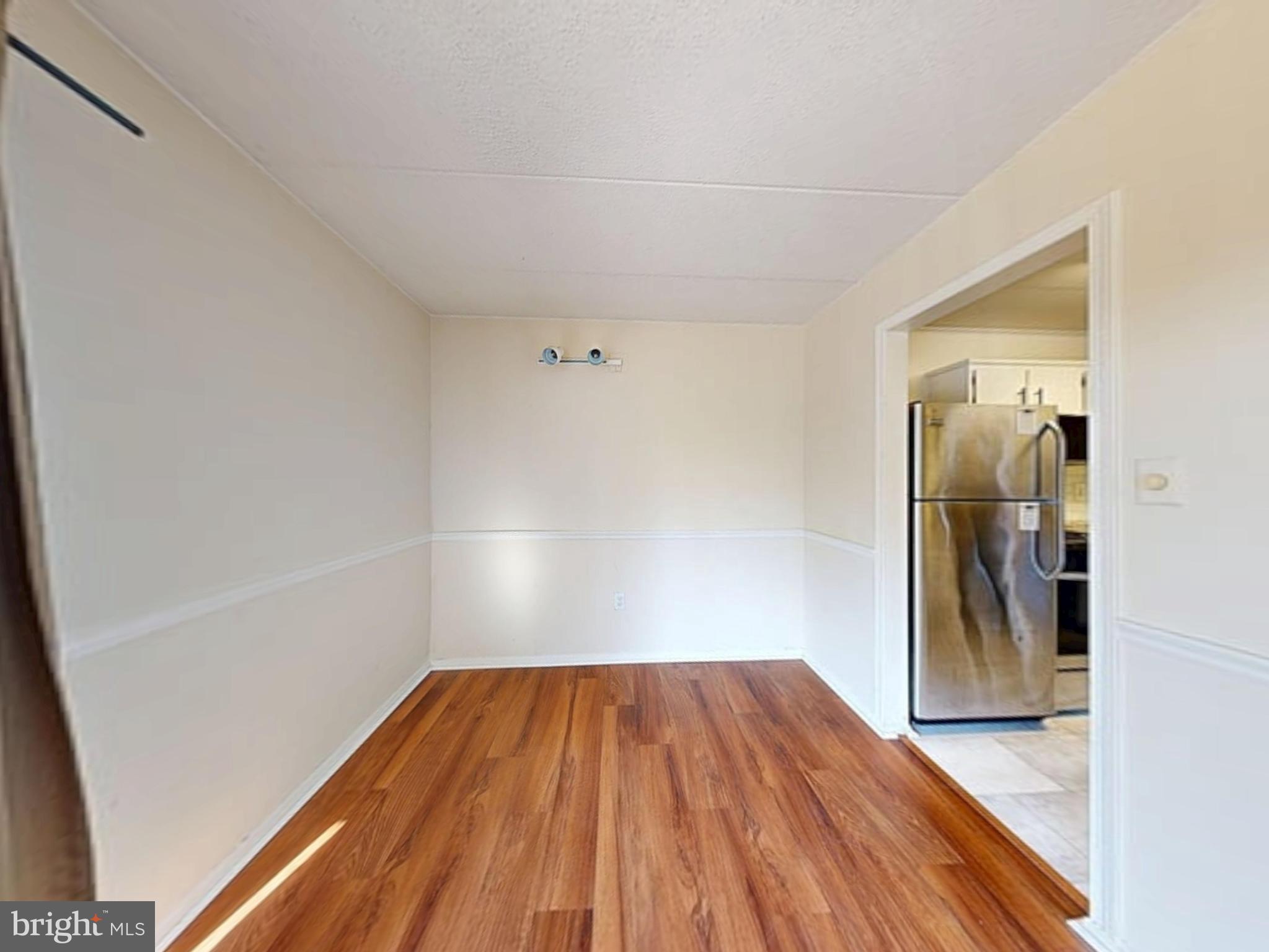 2622 Fort Farnsworth Road, Unit 216 Alexandria, VA 22303 - Photo 24 of 51 Dining Area