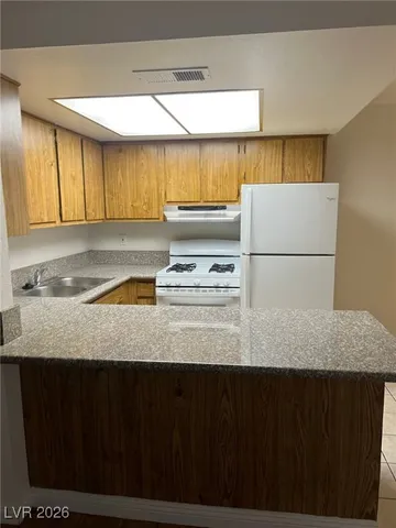 $1,200 | 2245 North Jones Boulevard, Unit 4, Las Vegas, NV 89108