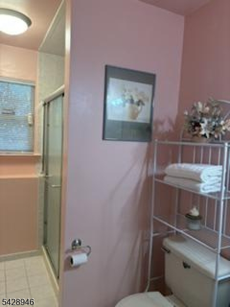 276 Edwards Road Parsippany, NJ 07054 - Photo 10 of 17