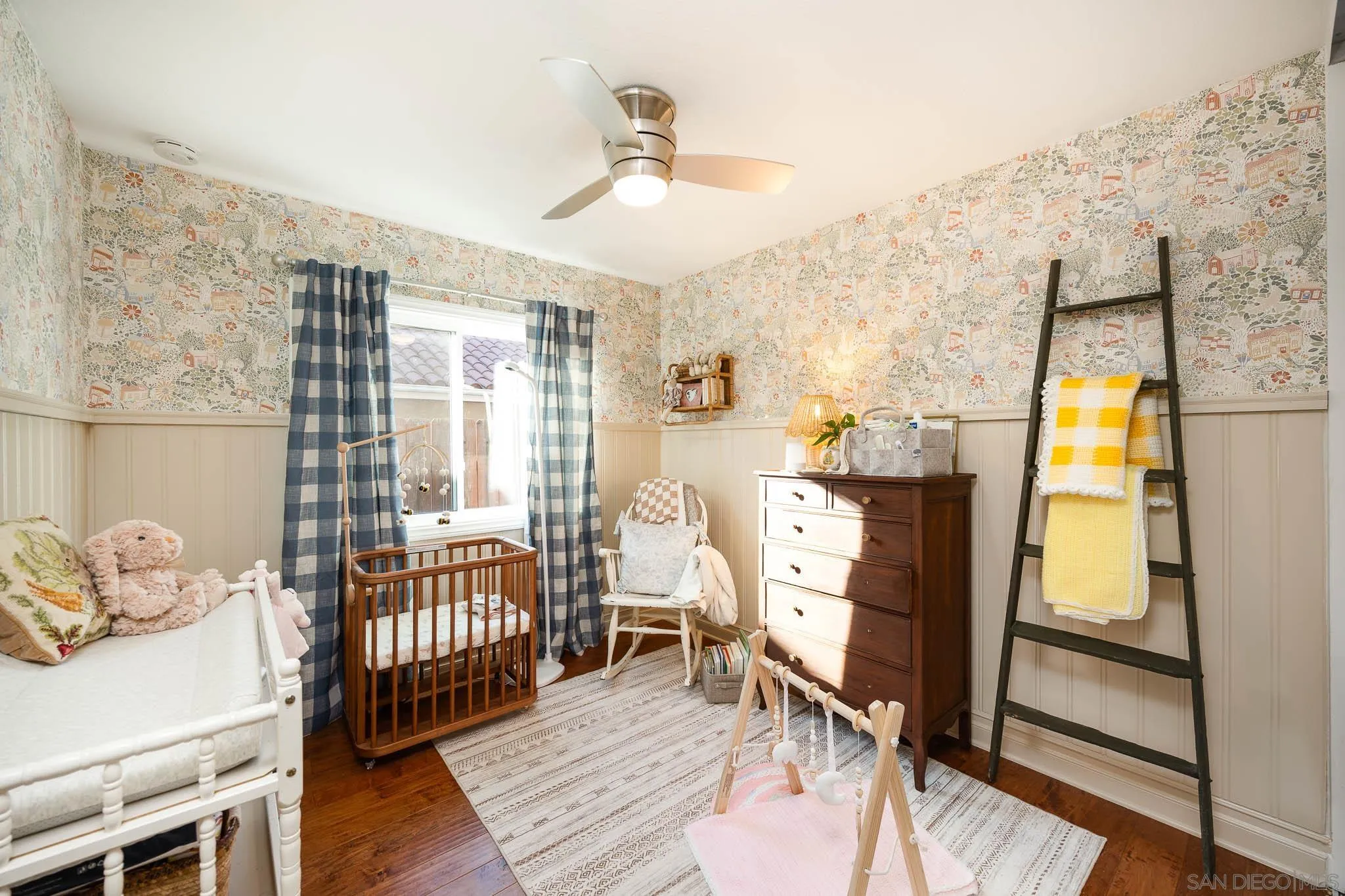 5358 Raspberry Way Oceanside, CA 92057 - Photo 15 of 31 a living room with furniture and a window