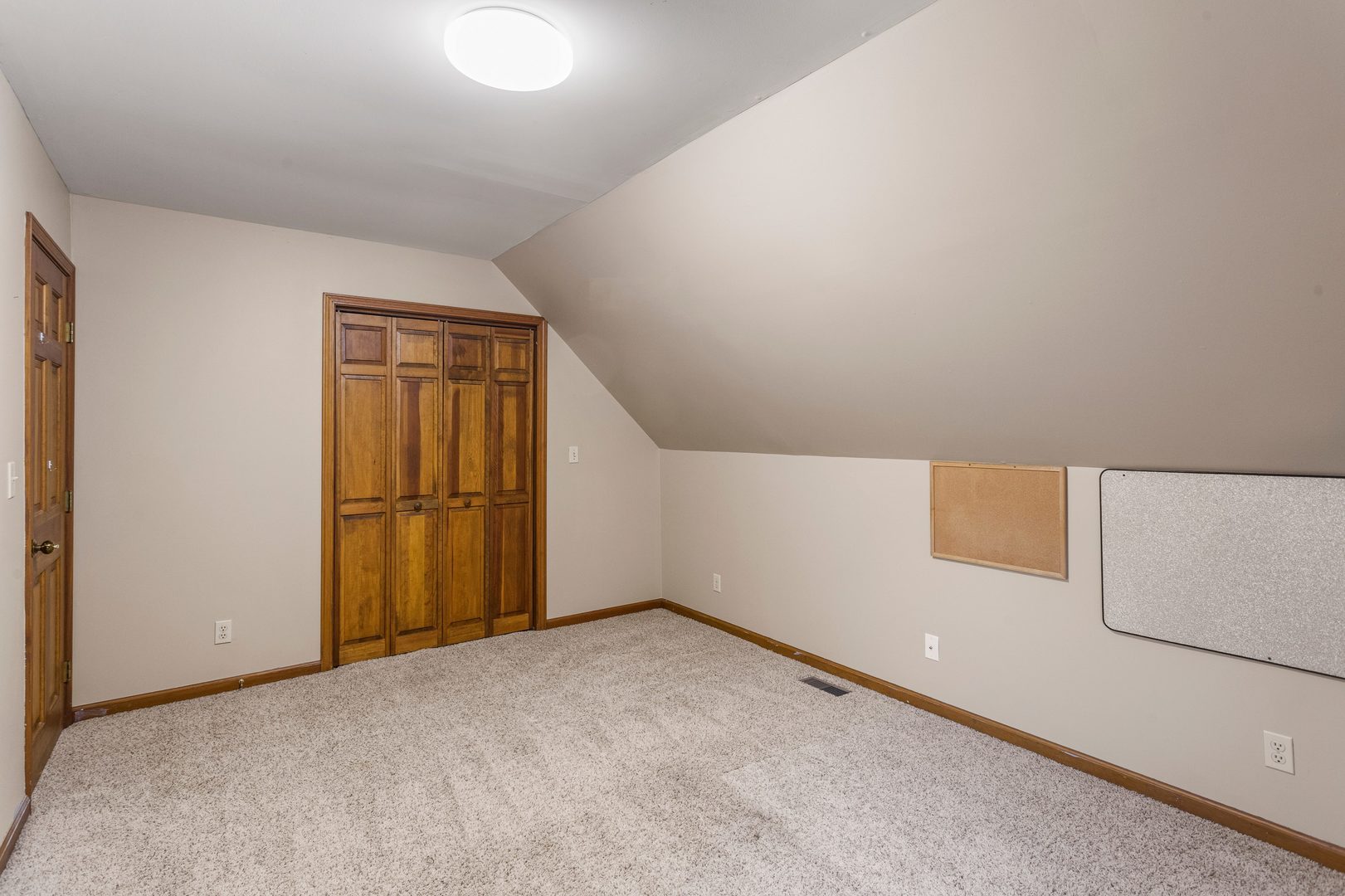 2104 Doubletree Lane Champaign, IL 61822 - Photo 39 of 47
