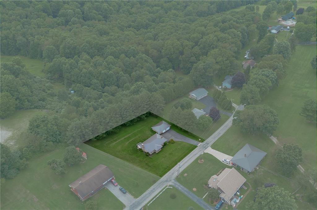 86 McHenry Road Indiana, PA 15701 - Photo 7 of 39 Gallery Image 7