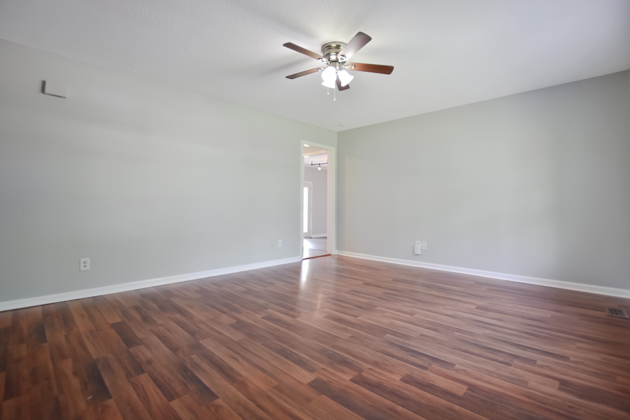 1799 Needmore Road Clarksville, TN 37042 - Photo 4 of 20