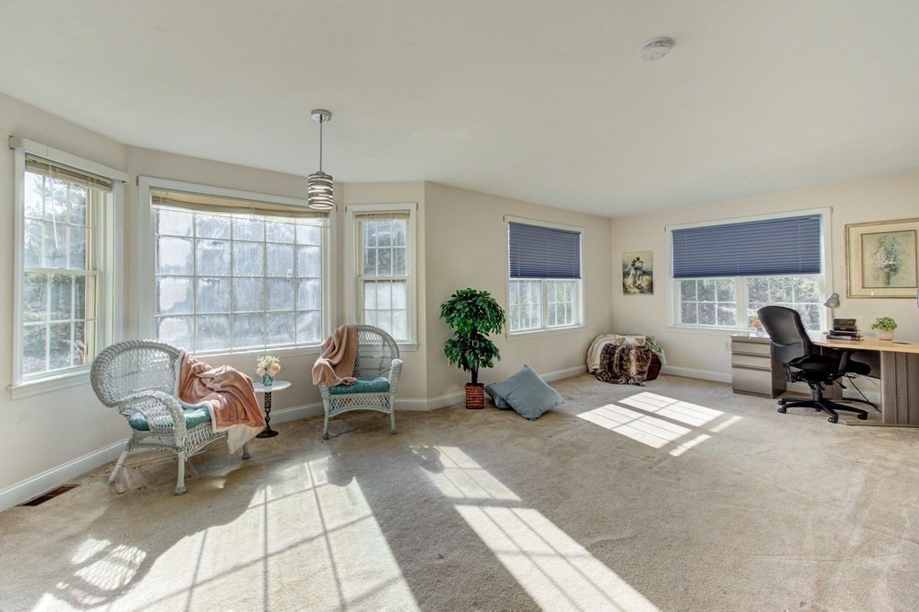 48 Mechanic Street Upton, MA 01568 - Photo 18 of 42 Gallery Image 18