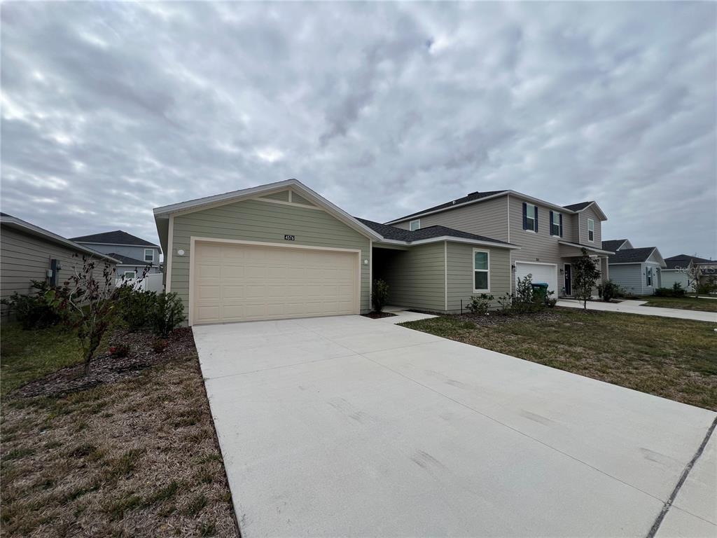 4576 Southwest 84th St Road Ocala, FL 34476 - Photo 1 of 25