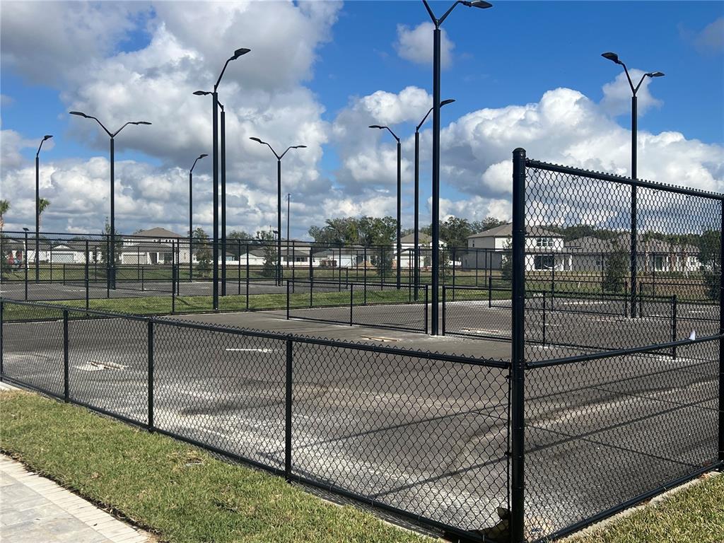 4576 Southwest 84th St Road Ocala, FL 34476 - Photo 45 of 50 a view of a park