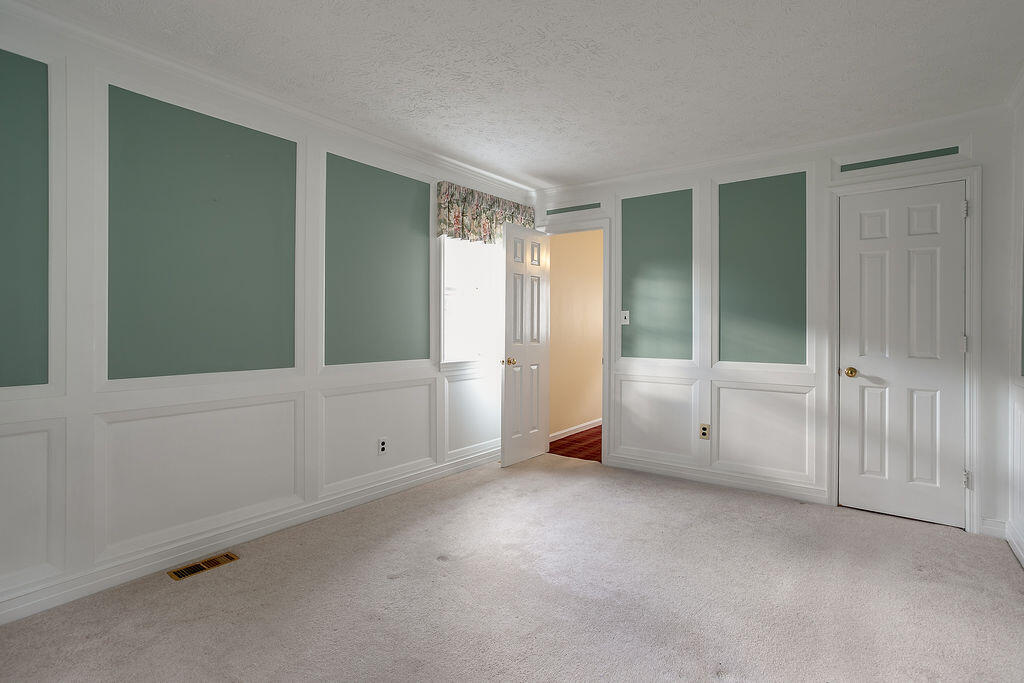 2033 Williamsburg Road Lexington, KY 40504 - Photo 14 of 68 2033Williamsburg-13
