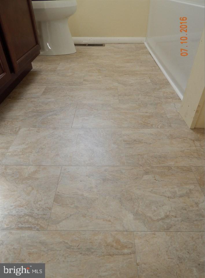 1460 Riegle Road Harrisburg, PA 17112 - Photo 17 of 24 Gallery Image 17