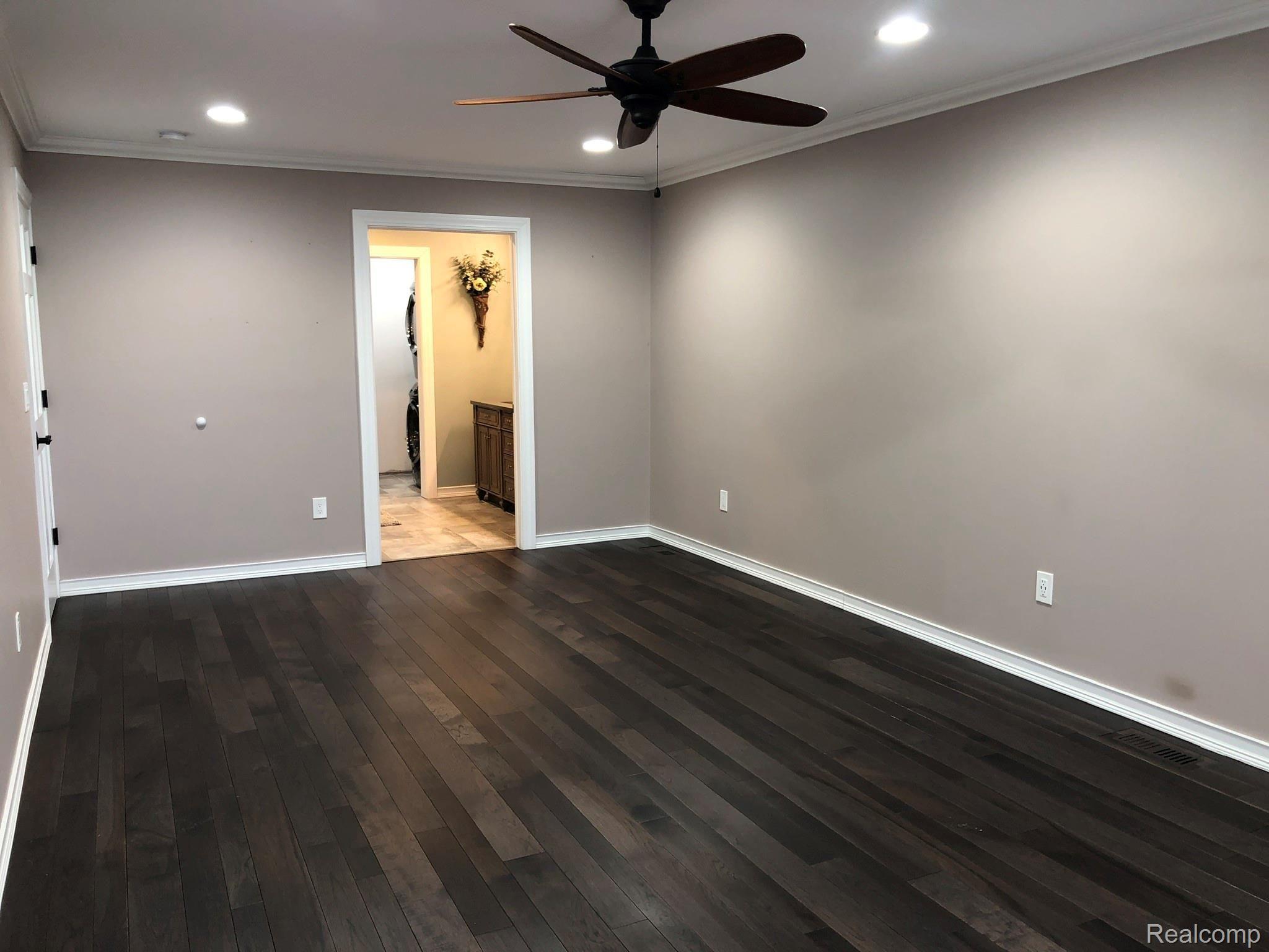 15440 Jennings Road Fenton, MI 48430 - Photo 33 of 42 DC871643-BD8E-4C2A-A118-41921C8E3D6D.jpeg