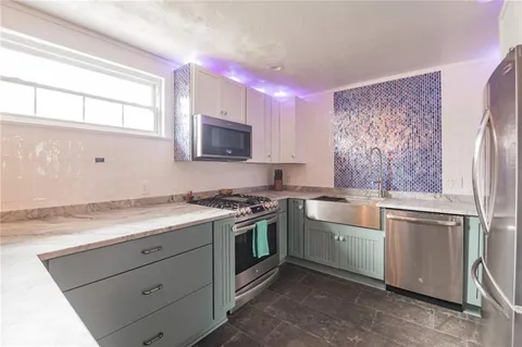 $639,000 | 1141 Frenchmen Street, New Orleans, LA 70116