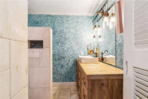 $639,000 | 1141 Frenchmen Street, New Orleans, LA 70116