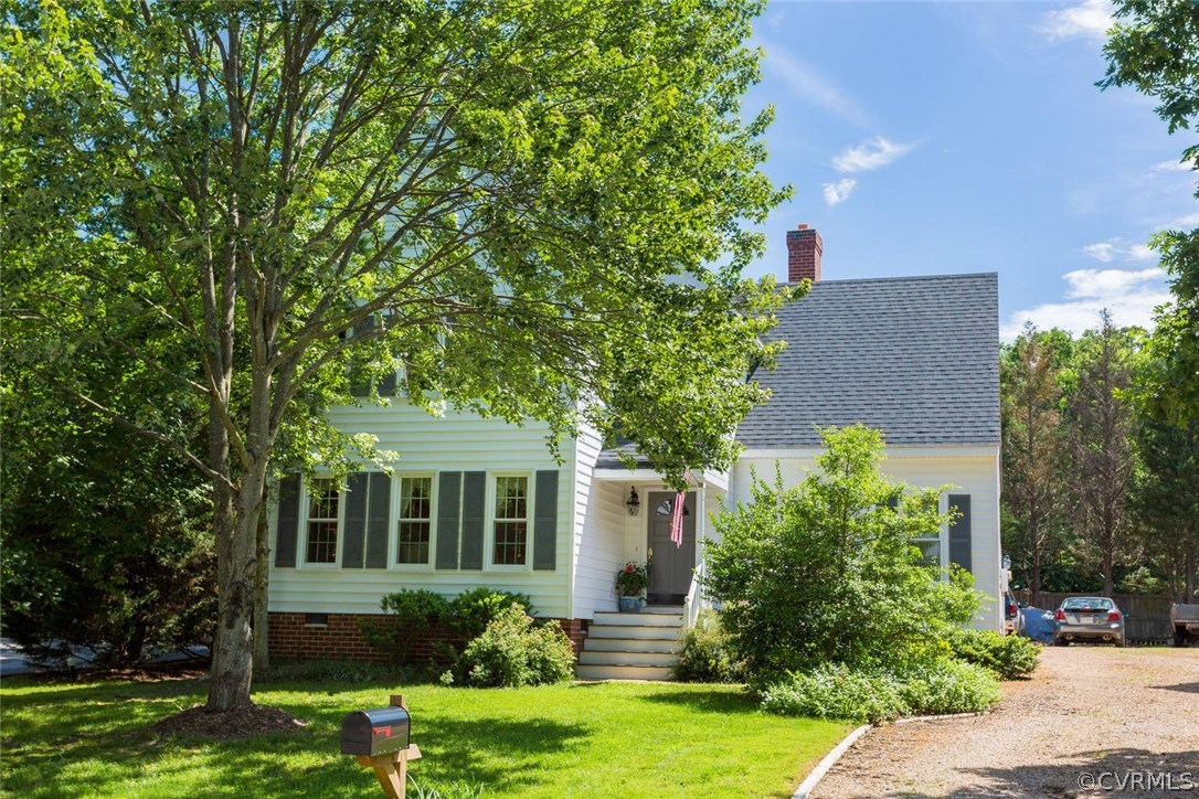 2153 Kelly Ridge Road Henrico, VA 23233 - Photo 2 of 34 A stunning home in a wonderful location close to e