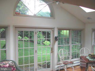 308 Ponds Edge Road West Chester, PA 19382 - Photo 4 of 6 Gallery Image 4