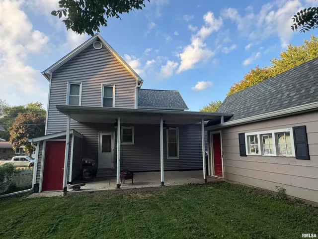 $130,000 | 226 Cass Place, Canton, IL 61520