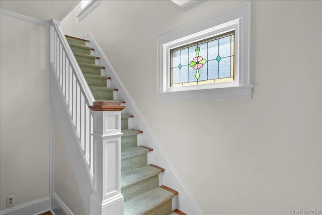 $699,999 | 44 Madison Street, Lynbrook, NY 11563