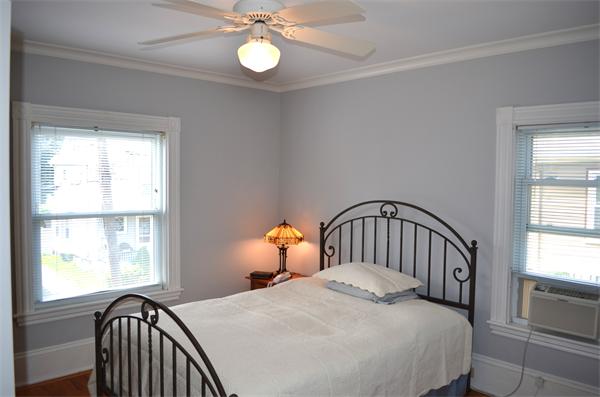 36 Chester Street Melrose, MA 02176 - Photo 10 of 17