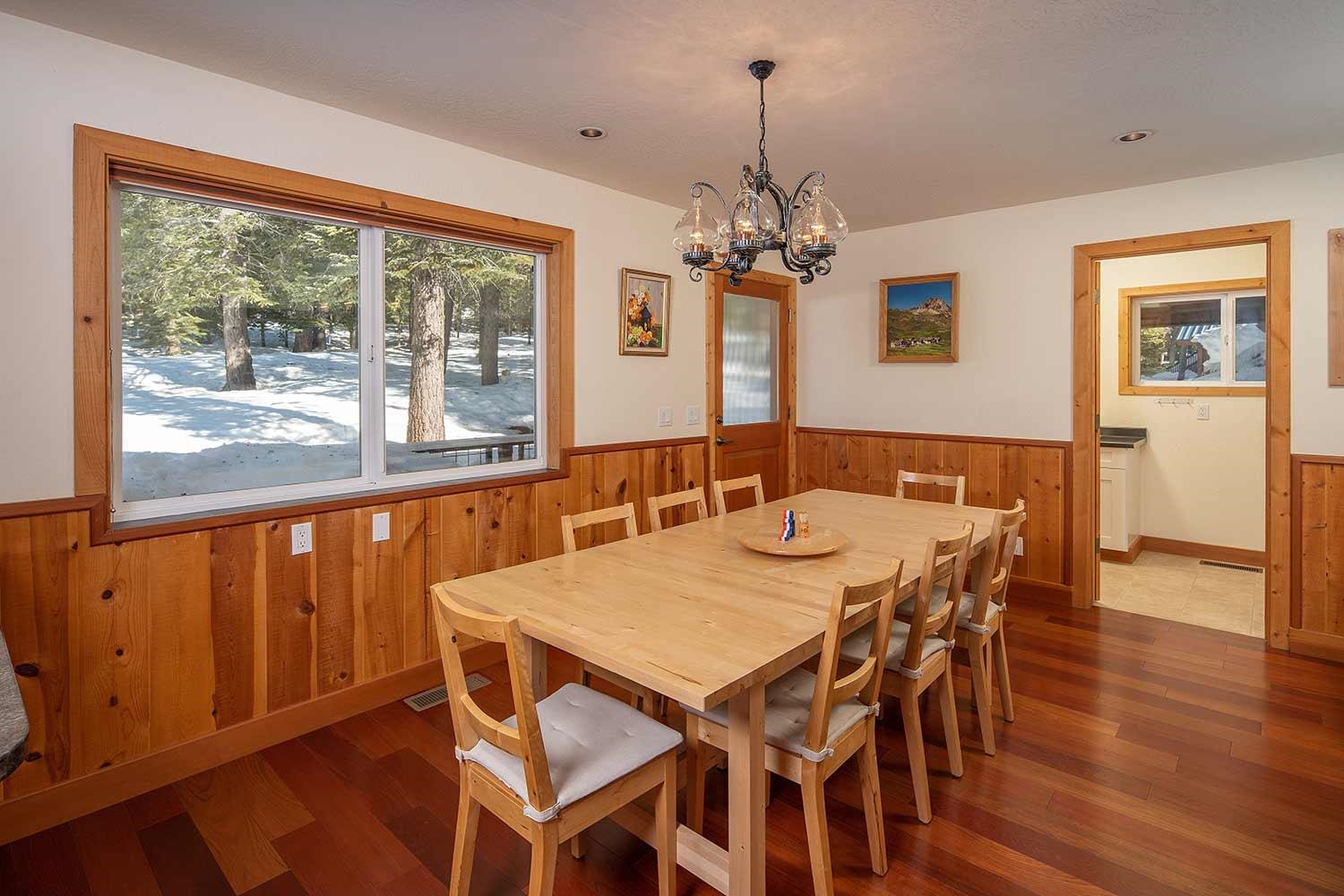 12004 Kitzbuhel Road Truckee, CA 96161 - Photo 10 of 21 Gallery Image 10