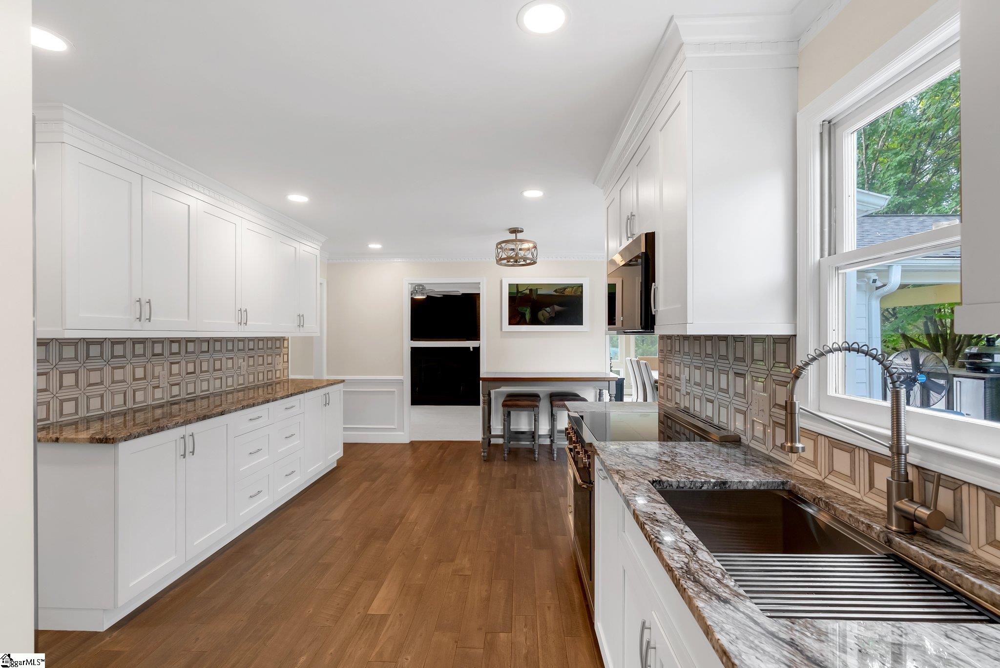 206 Bruce Meadow Road Simpsonville, SC 29681 - Photo 12 of 45 Gallery Image 12