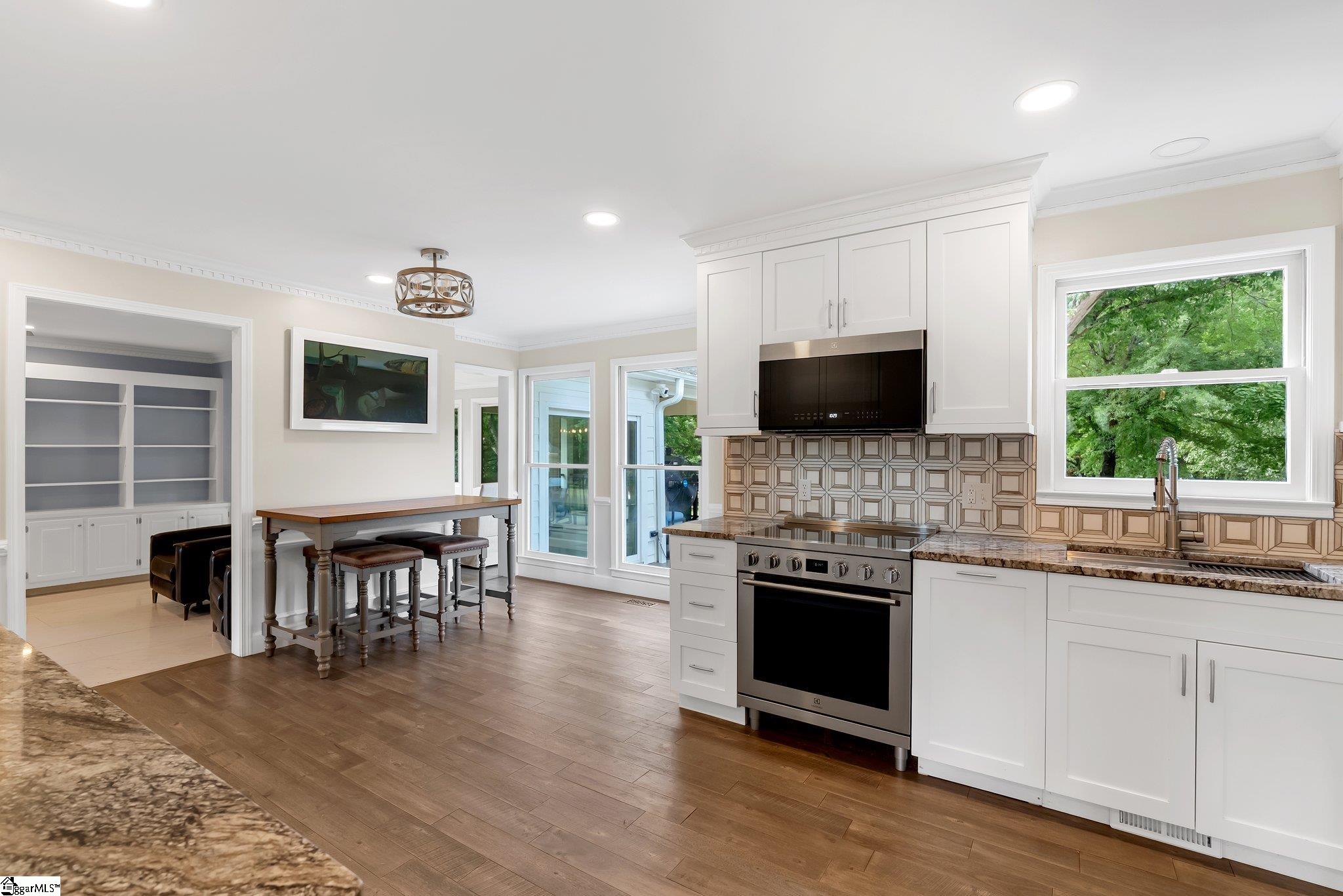 206 Bruce Meadow Road Simpsonville, SC 29681 - Photo 9 of 45 Gallery Image 9