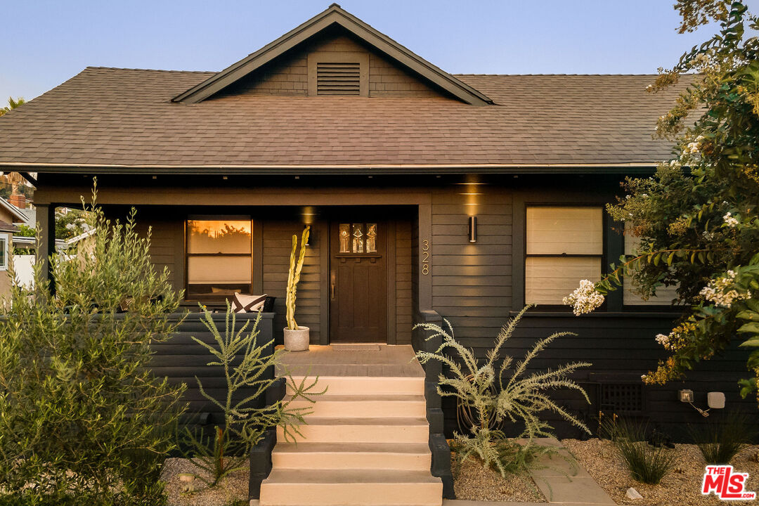 328 Branch Street Los Angeles, CA 90042 - Photo 1 of 30