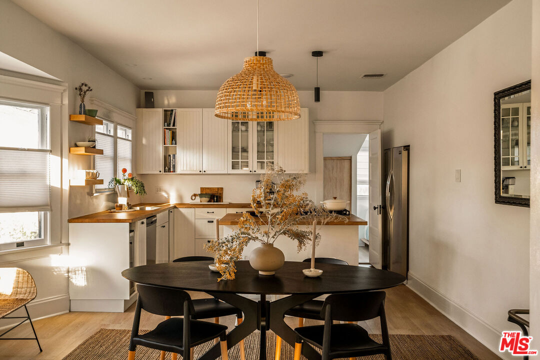 328 Branch Street Los Angeles, CA 90042 - Photo 5 of 30