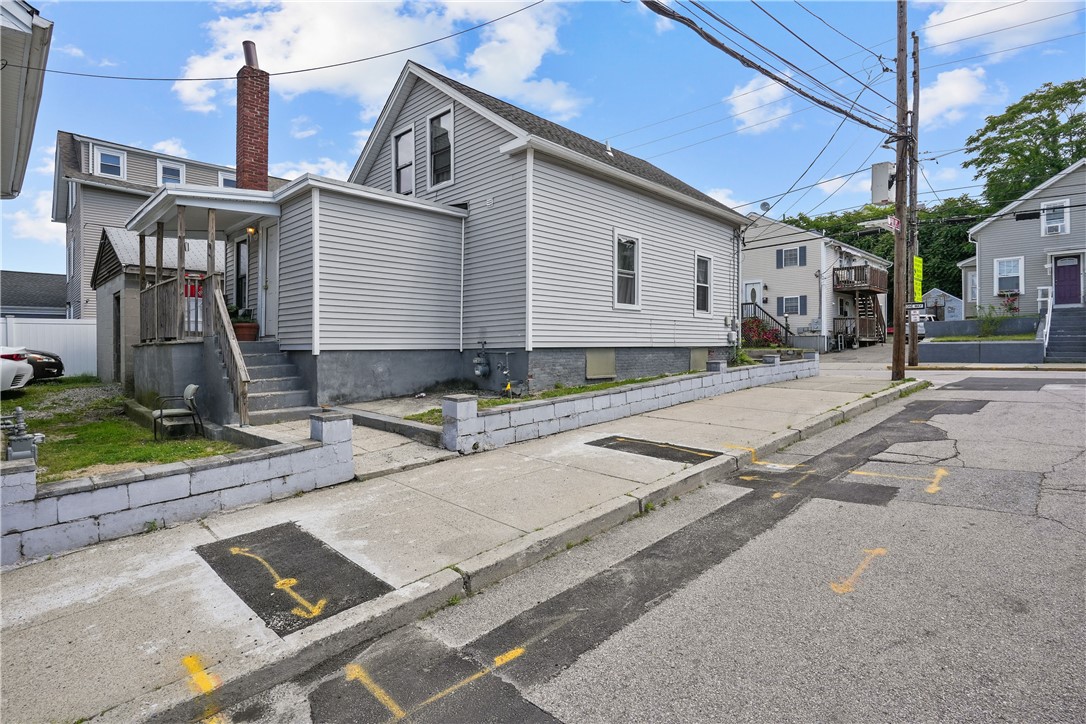 86 Washington Street Central Falls, RI 02863 - Photo 15 of 15