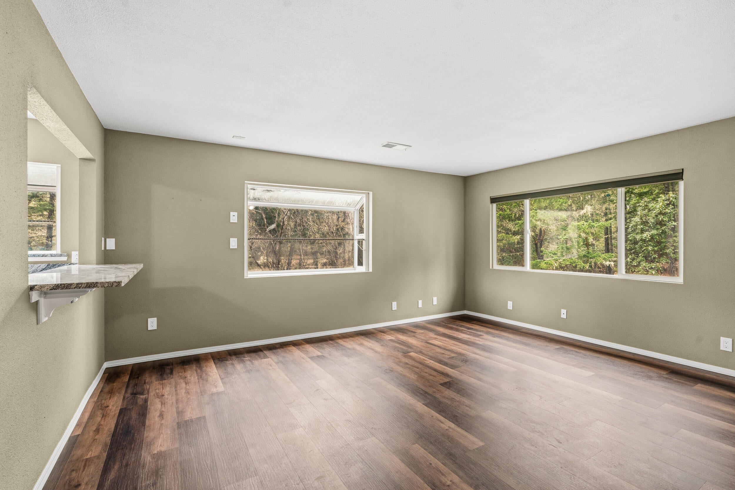 1698 Davis Creek Road Selma, OR 97538 - Photo 14 of 42 13