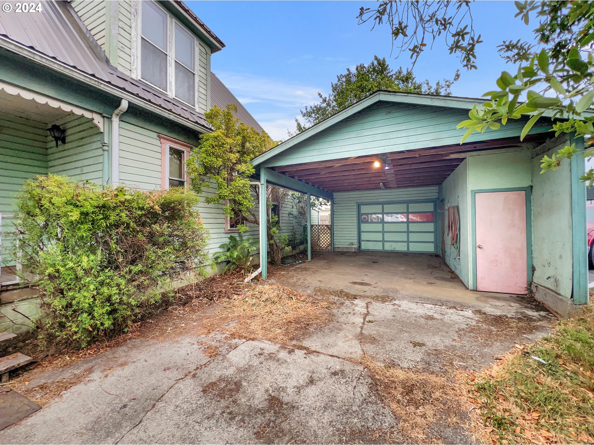 812 Willow Street Myrtle Point, OR 97458 - Photo 2 of 30 Gallery Image 2