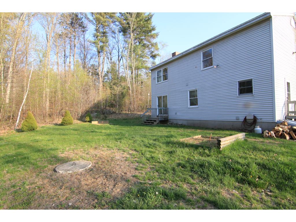 4 McKenzie Road Loudon, NH 03307 - Photo 2 of 26