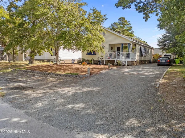 $485,500 | 212 Northeast 33rd Street, Oak Island, NC 28465