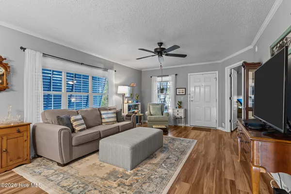 $485,500 | 212 Northeast 33rd Street, Oak Island, NC 28465