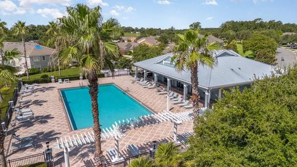 $425,000 | 2392 Sirena Lane, Mount Dora, FL 32757
