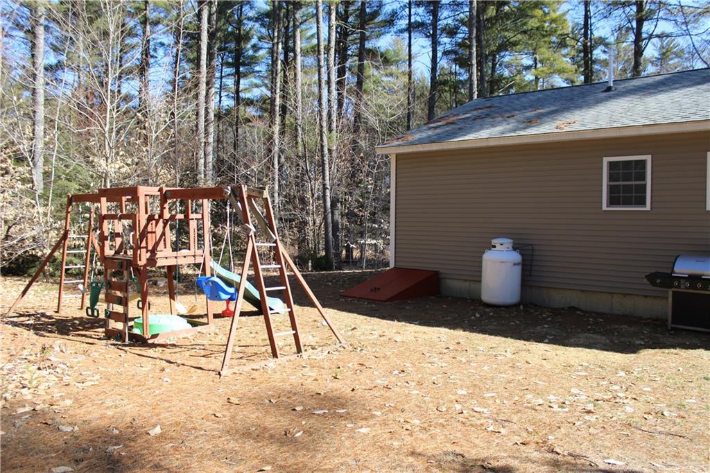 286 King Hl Road Naples, ME 04055 - Photo 5 of 25 Photo