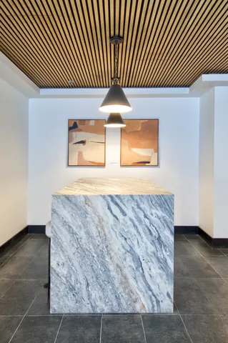 $324,900 | 9396 Landings Lane, Unit 202, Des Plaines, IL 60016